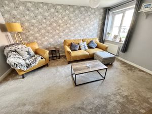 Living room- click for photo gallery